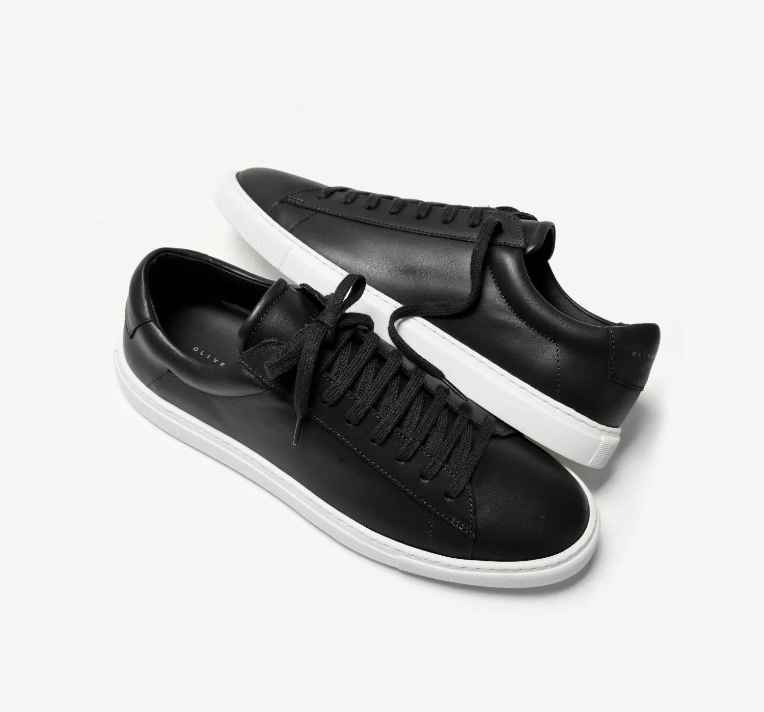 Low 1 | Black